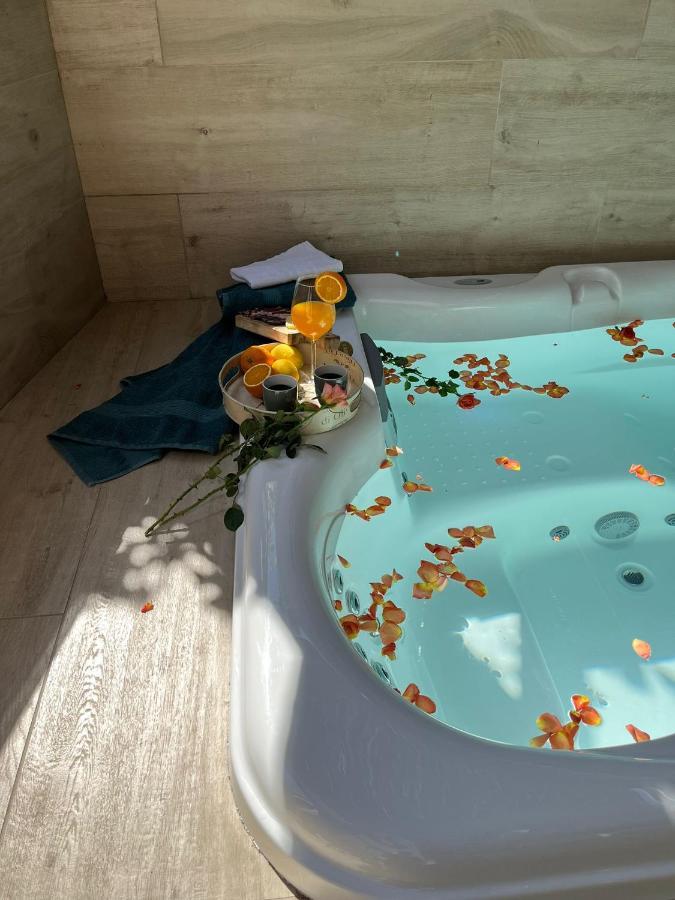 Romantic Apartments Шибеник Экстерьер фото